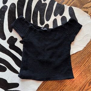 BRANDY MELVILLE Off-The-Shoulders Black Top